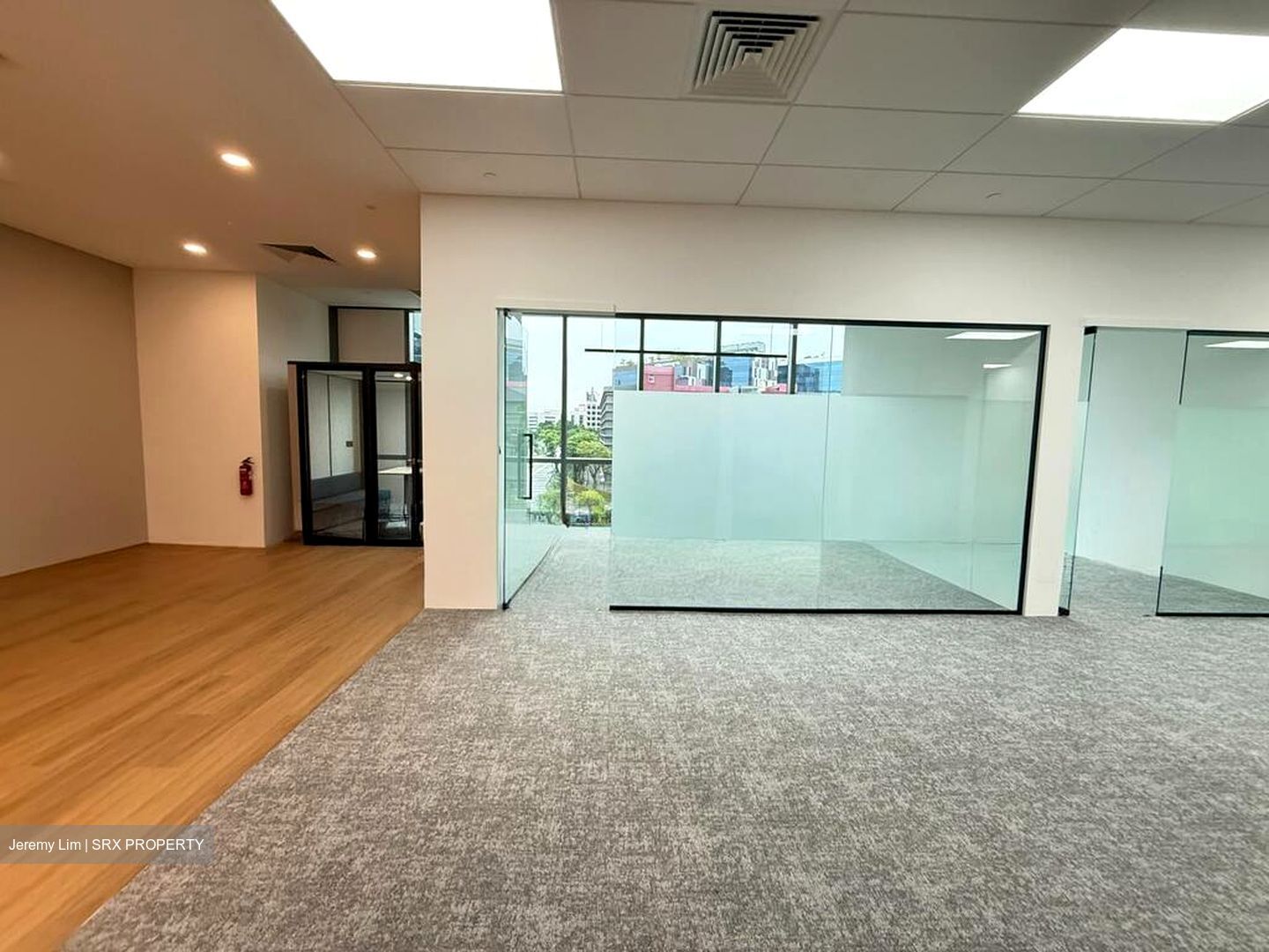 Kallang Way (D13), Factory #498458011